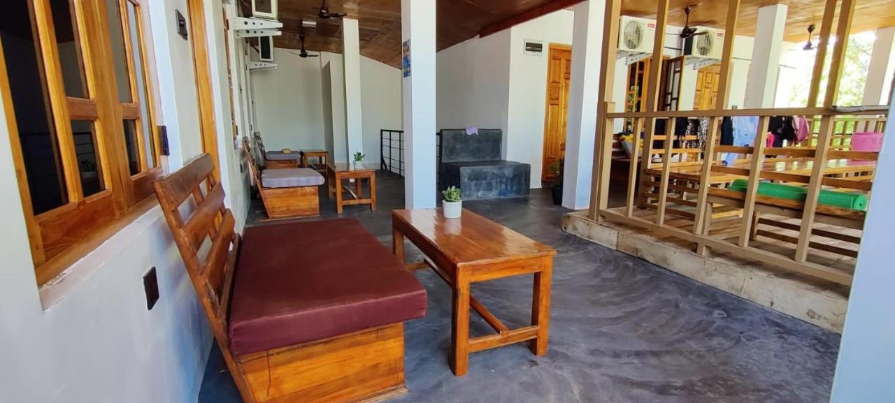 Resort Hankaanaa- Stay No Work Pottuvil Extérieur photo